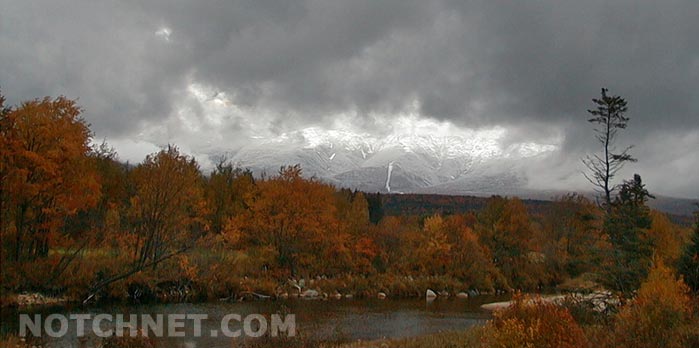 Presidential Range Autumn
Winter above, Fall below....
Keywords: presidentials mt washington new hampshire