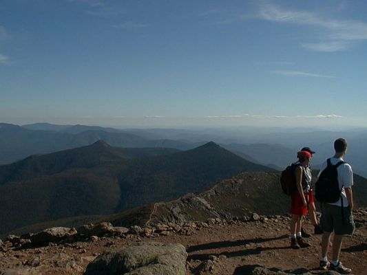 Scene from Mt. Lincoln
View of southern part of Franconia Ridge including Mt. Flume & Mt. Liberty
Keywords: franconia lincoln white mountains new hampshire