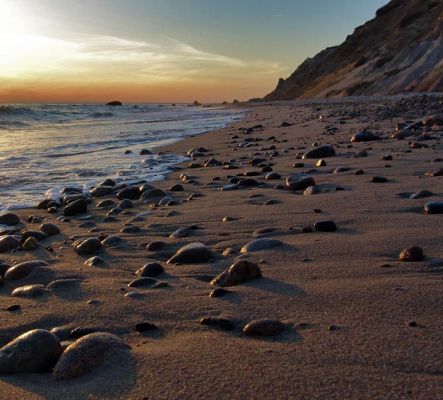 Martha's Vineyard Sunset
Westernmost point of Aquinnah a.k.a. Gay Head 
Keywords: sea sunset beach